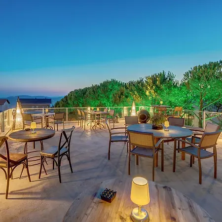 فندق Kore Çeşme