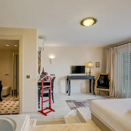 Hotel Kore 4*