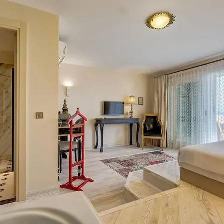 Hotel Kore 2*